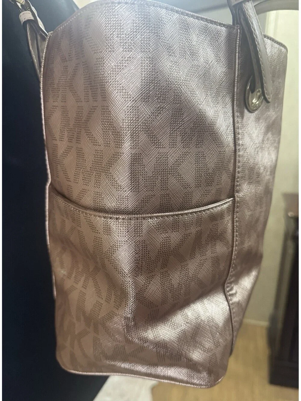 Michael Kors Large Metallic Rose Gold MK Logo Tote Shoulder Bag Gold Hardware